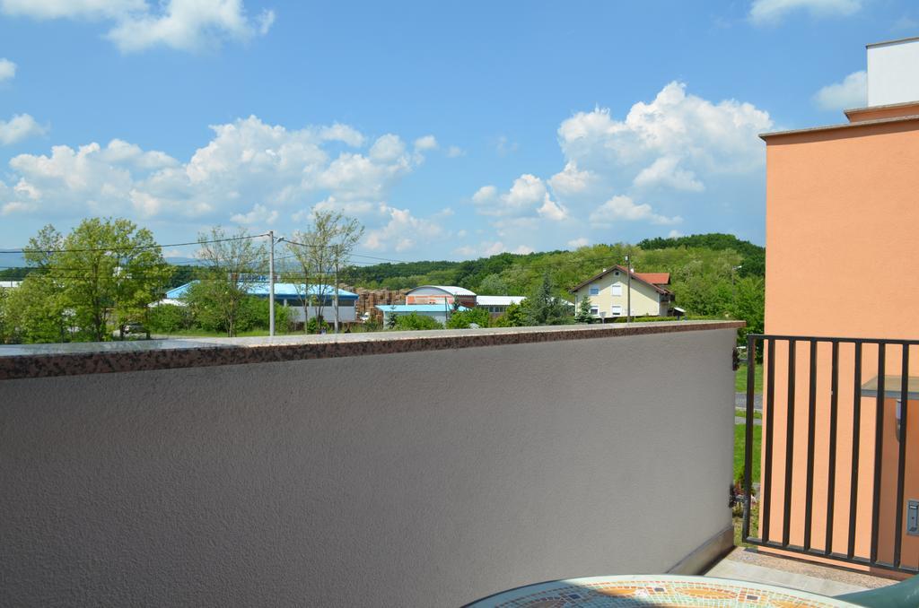Apartment Meli Sesvete Εξωτερικό φωτογραφία